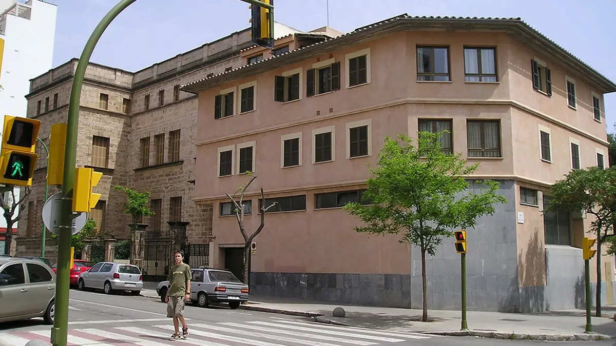 ركود كبير يضرب سوق العقارات في إسبانيا خلال 2023