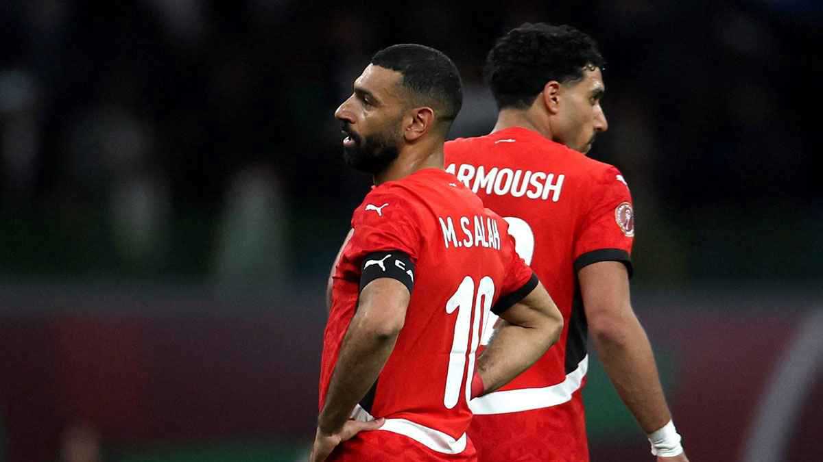 لماذا غادر محمد صلاح من الباب الخلفي لملعب طنجة؟ 