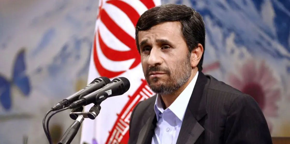 نجاد يهاجم روحاني ويترشح لانتخابات الرئاسة