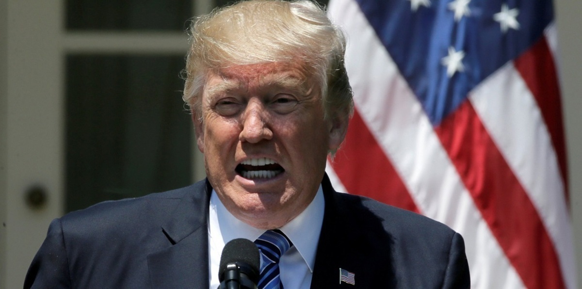 ترامب يسخر من منتقدي تغريداته على "تويتر"