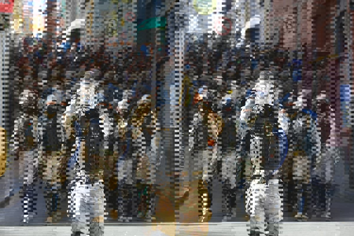 بعد محاولة انقلابية فاشلة.. ماذا حدث في بوليفيا؟ (فيديو وصور)