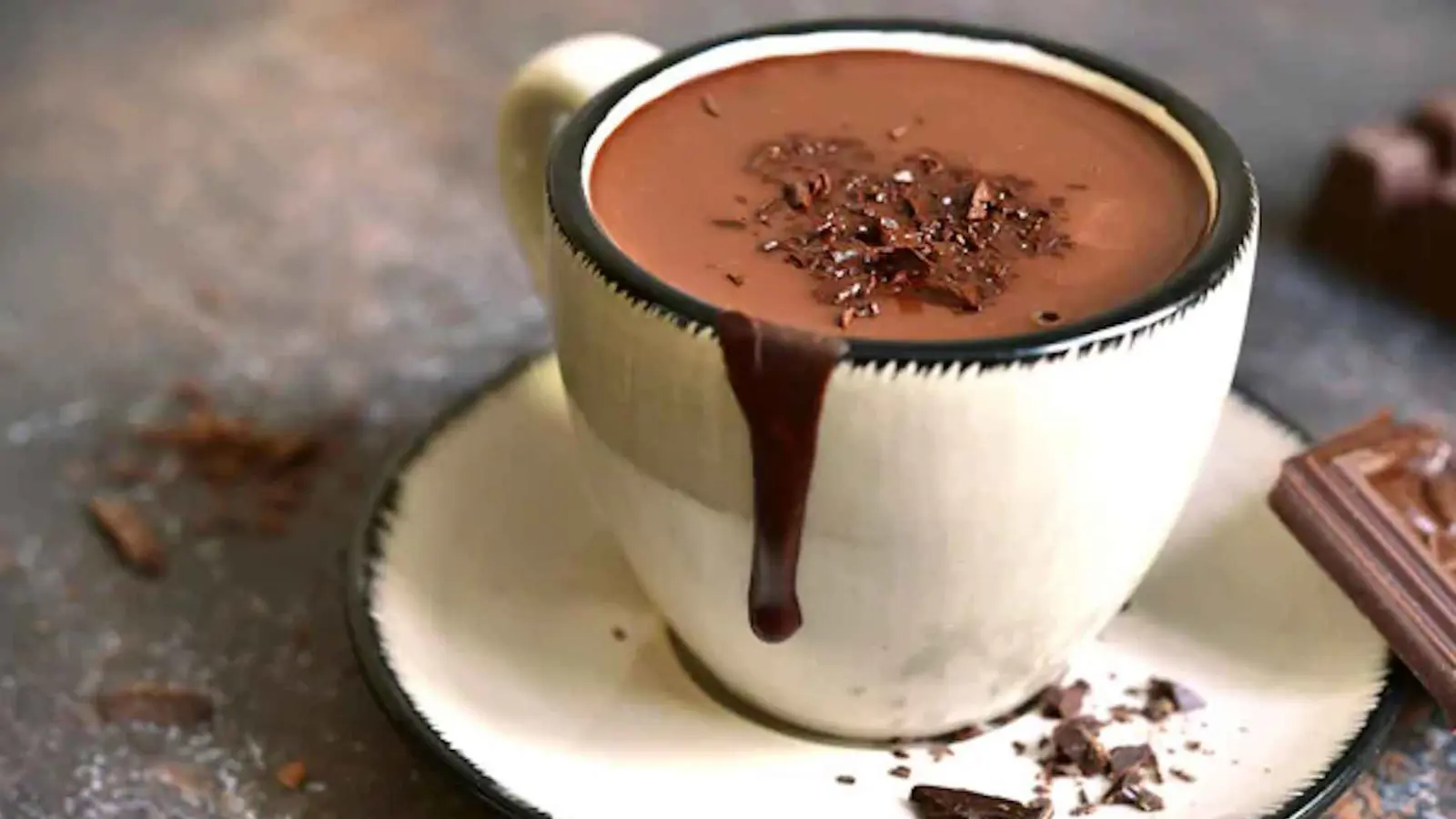 مشروب بسيط قد يحمي قلبك من أضرار التوتر والدهون