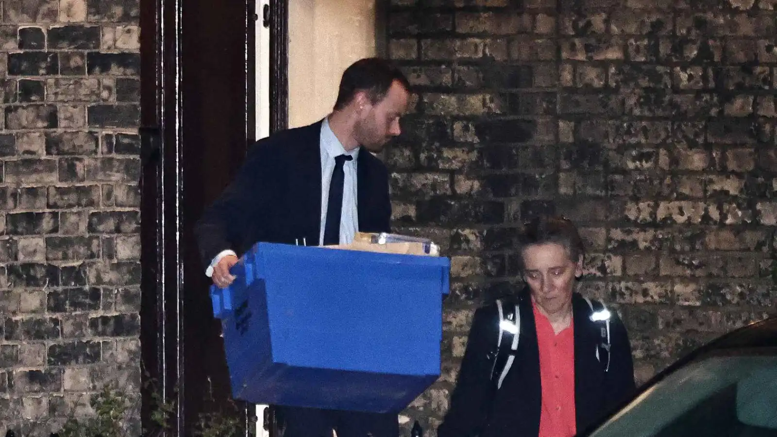 بريطانيا تحقق في عمليات "محتملة" لتهريب النساء ضمن ملف إبستين