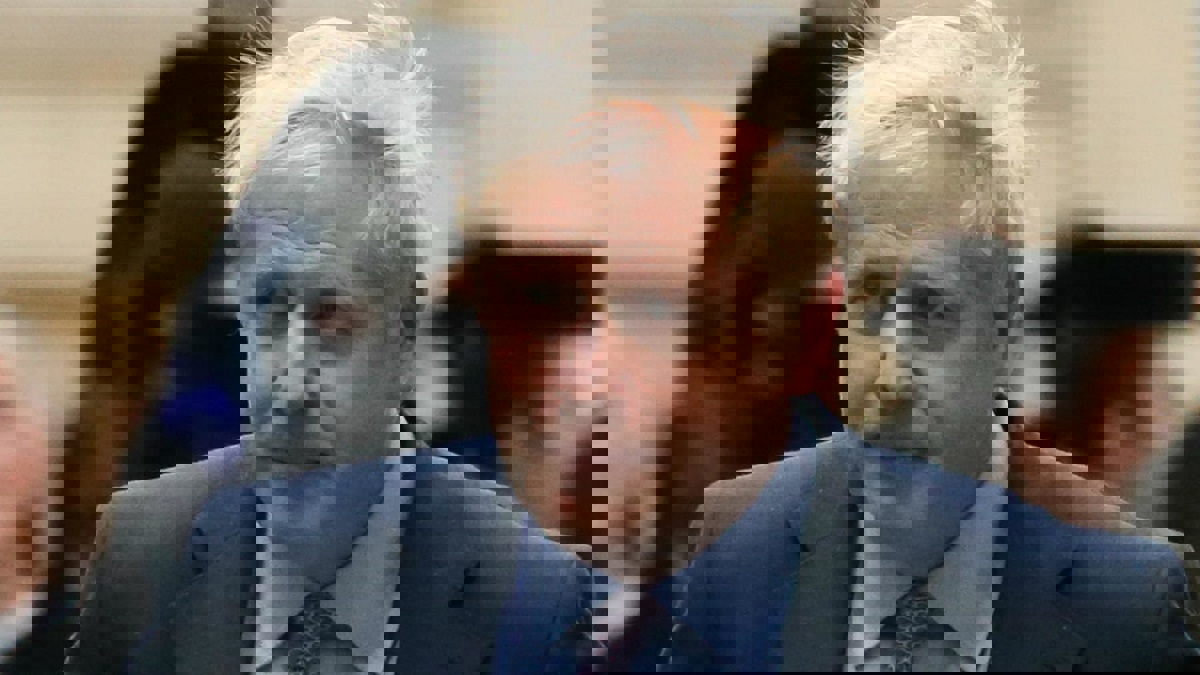 جونسون يدعو ترامب لإيجاد بديل للاتفاق النووي مع إيران