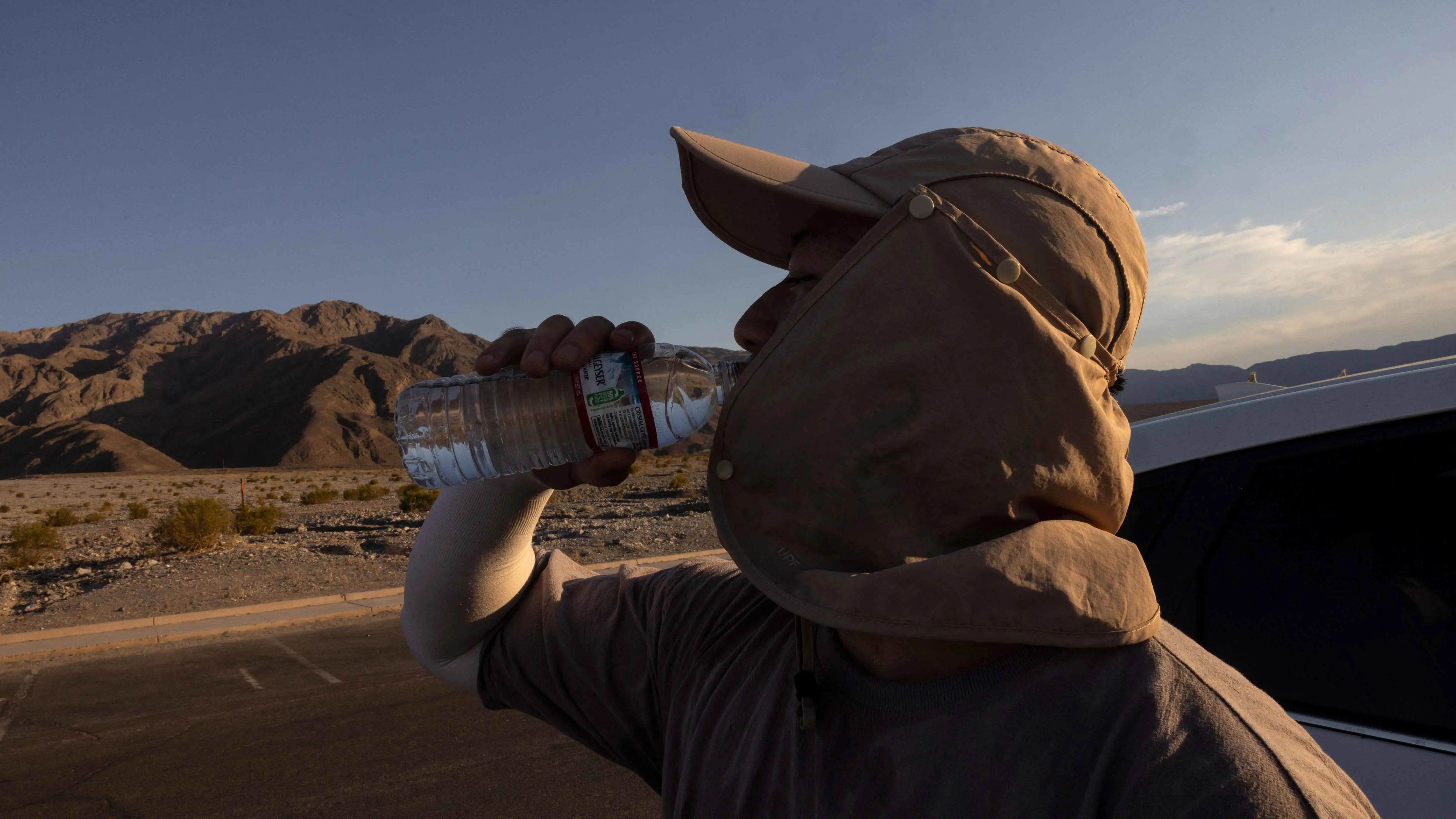 مع حلول الصيف.. خدع بسيطة تحفظ رطوبة جسمك
