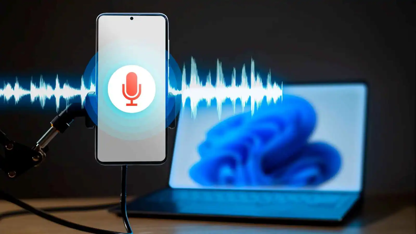هاتفك يتحول إلى ميكروفون.. حل ذكي لمشكلات الصوت على الكمبيوتر
