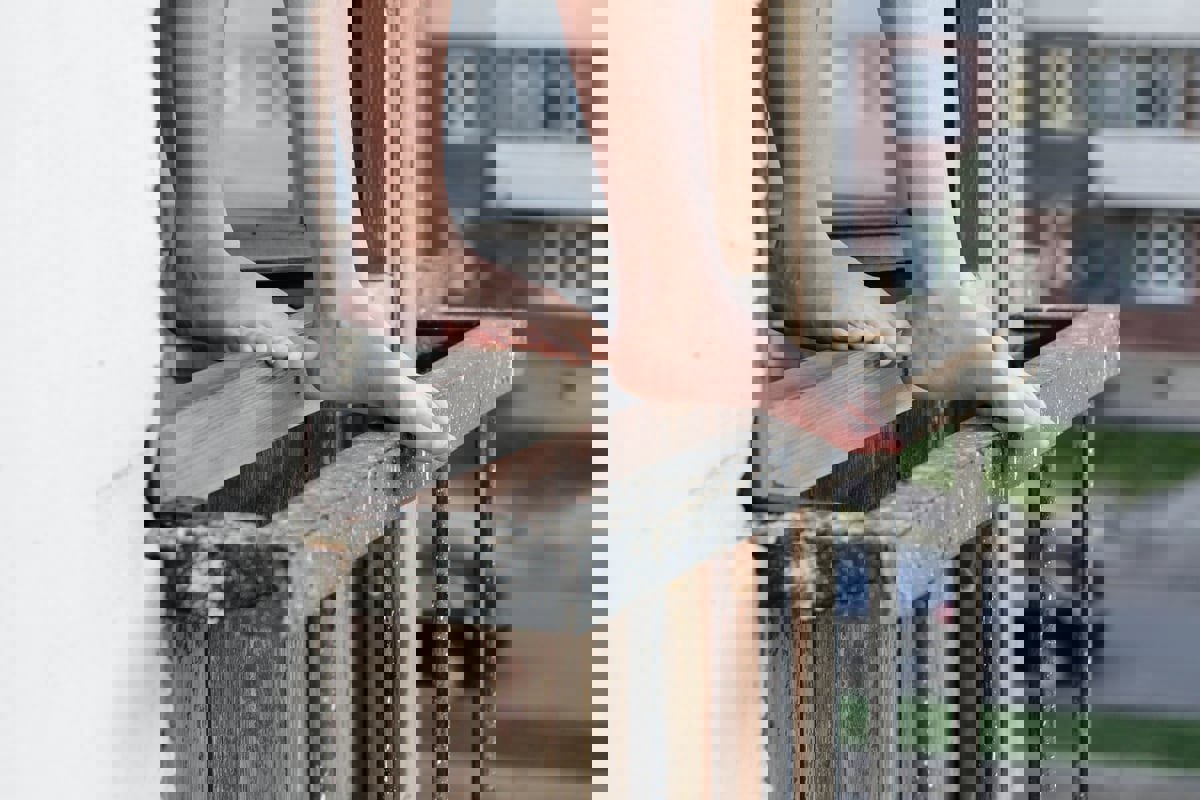 مصر.. تفاصيل "صادمة" في حادثة محاولة انتحار مراهقة