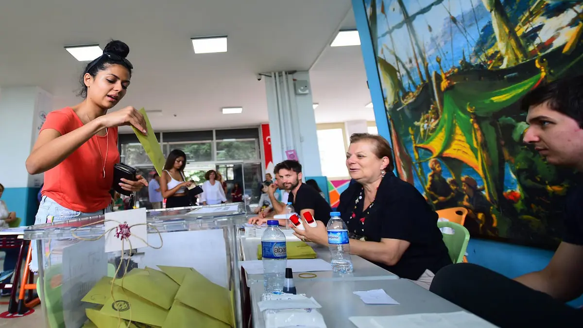 تركيا.. لجنة الانتخابات ترفض طلبًا للحزب الحاكم بشأن إعادة الفرز بإسطنبول