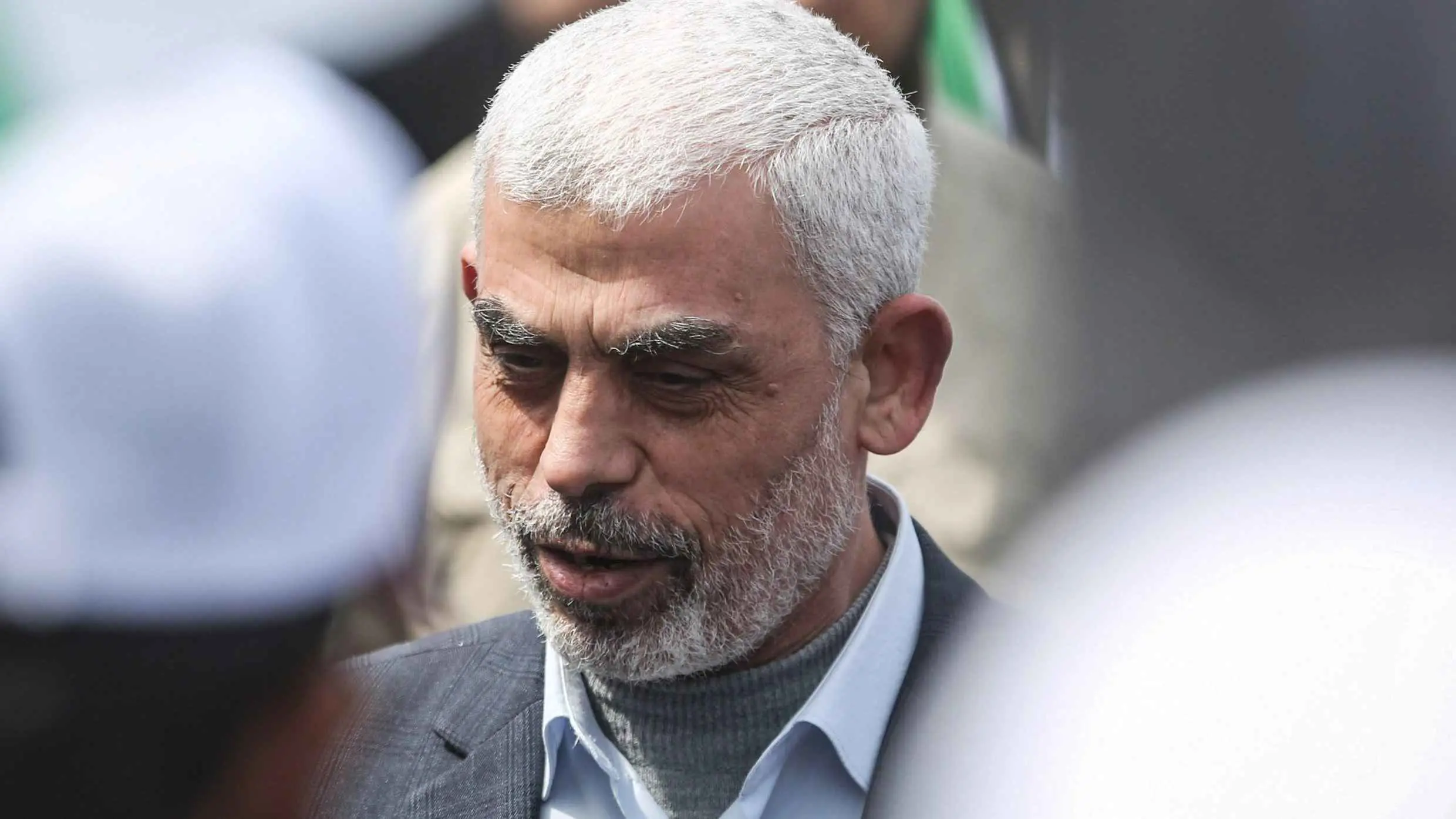 لماذا خرج السنوار من الأنفاق وما سر انتقاله إلى رفح؟