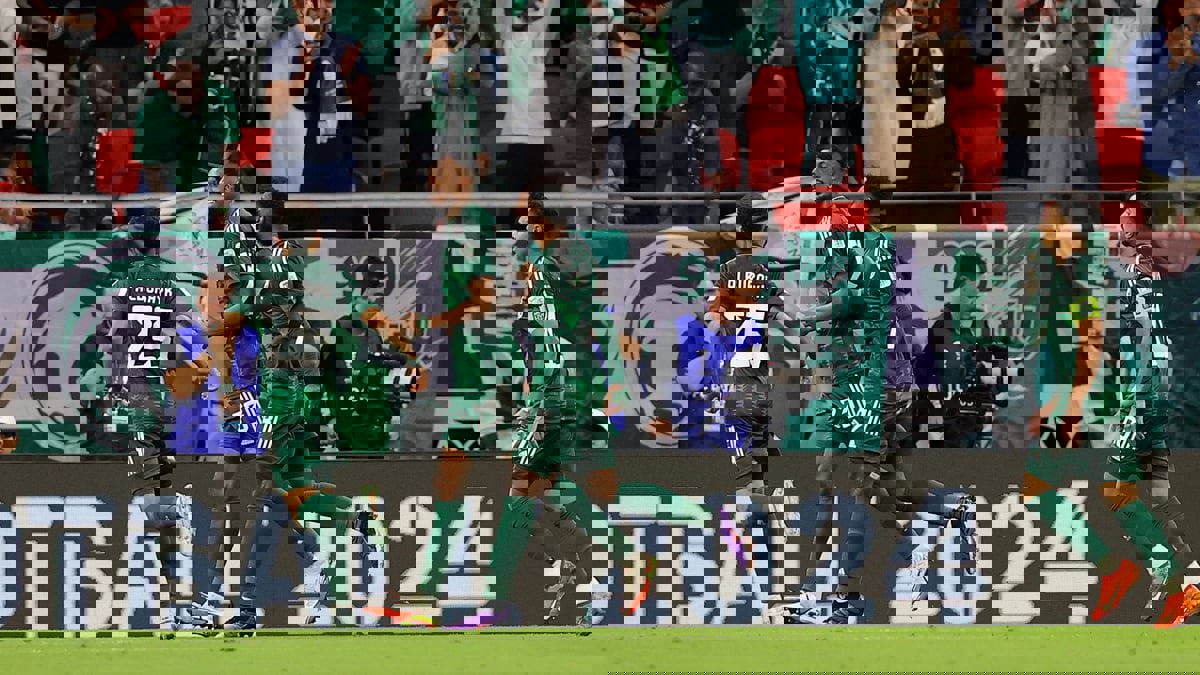 أمم آسيا: السعودية تحجز تذكرة دور الـ16 بالفوز على قيرغيزستان