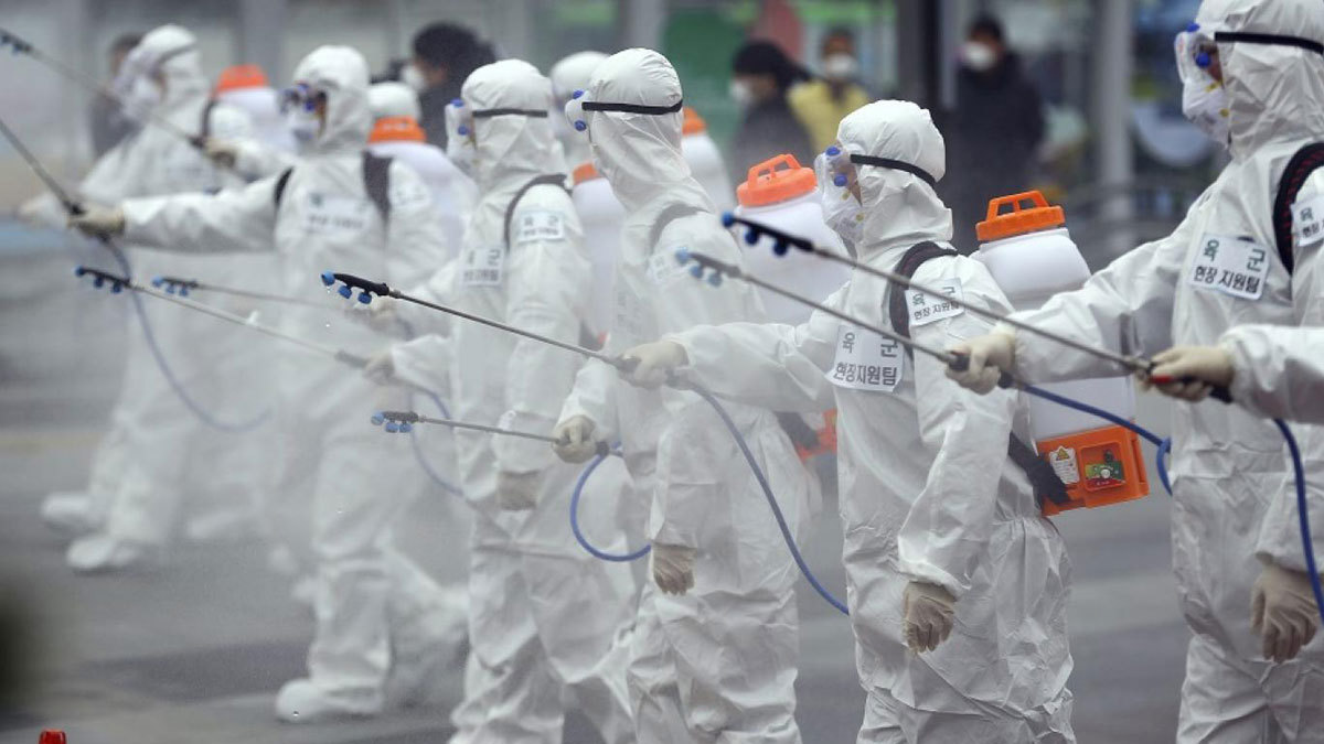 "كورونا" ينحسر في الصين ويتوسع بأوروبا