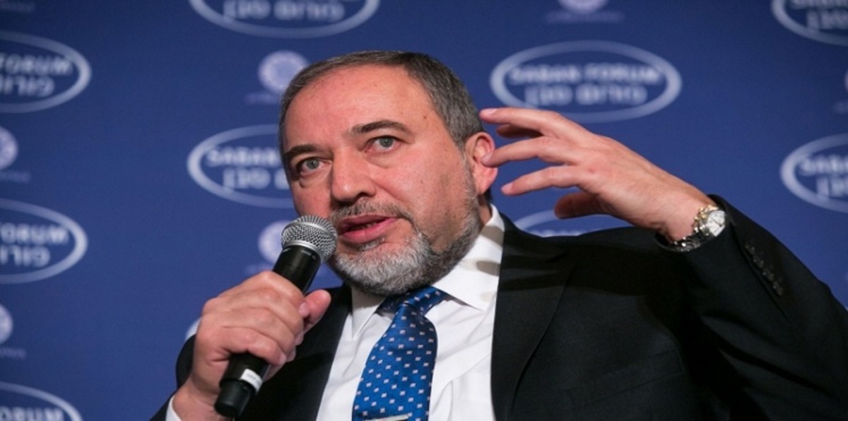 هل تعمّق تصريحات ليبرمان المعادية لفرنسا الأزمة بين باريس وتل أبيب؟