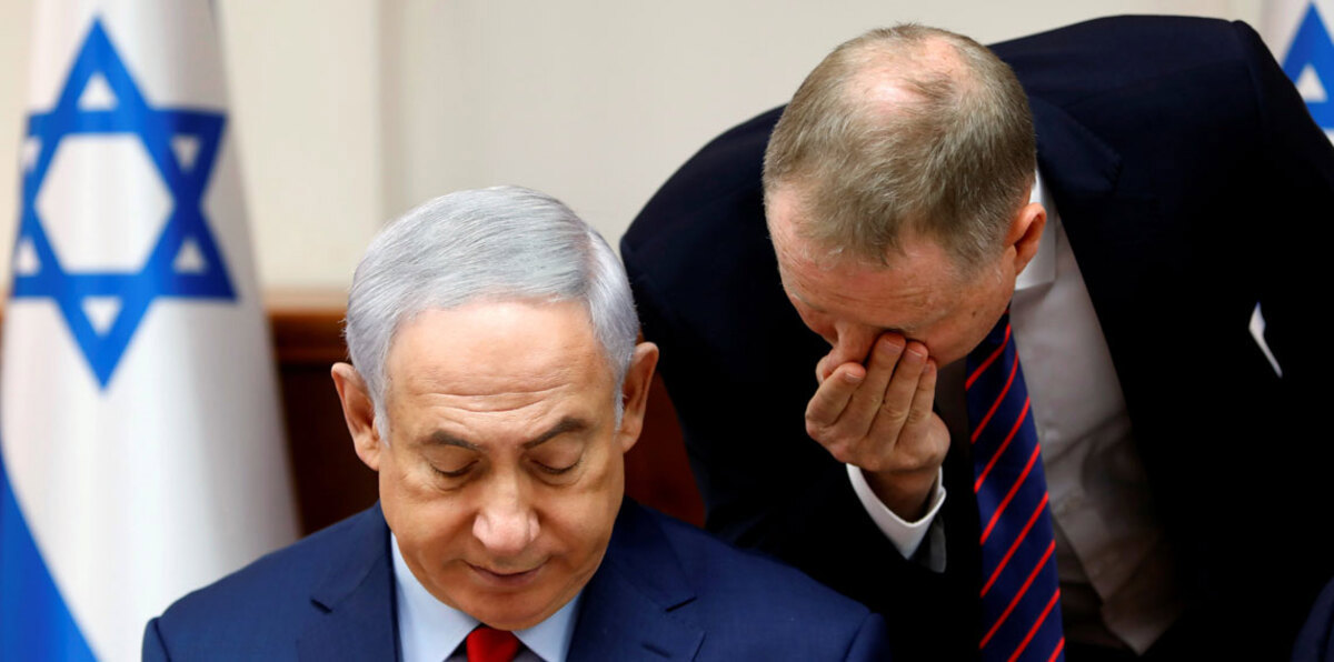 هل ينجح وزير الاستخبارات الإسرائيلي في إزاحة نتنياهو عن رئاسىة "الليكود" والحكومة؟