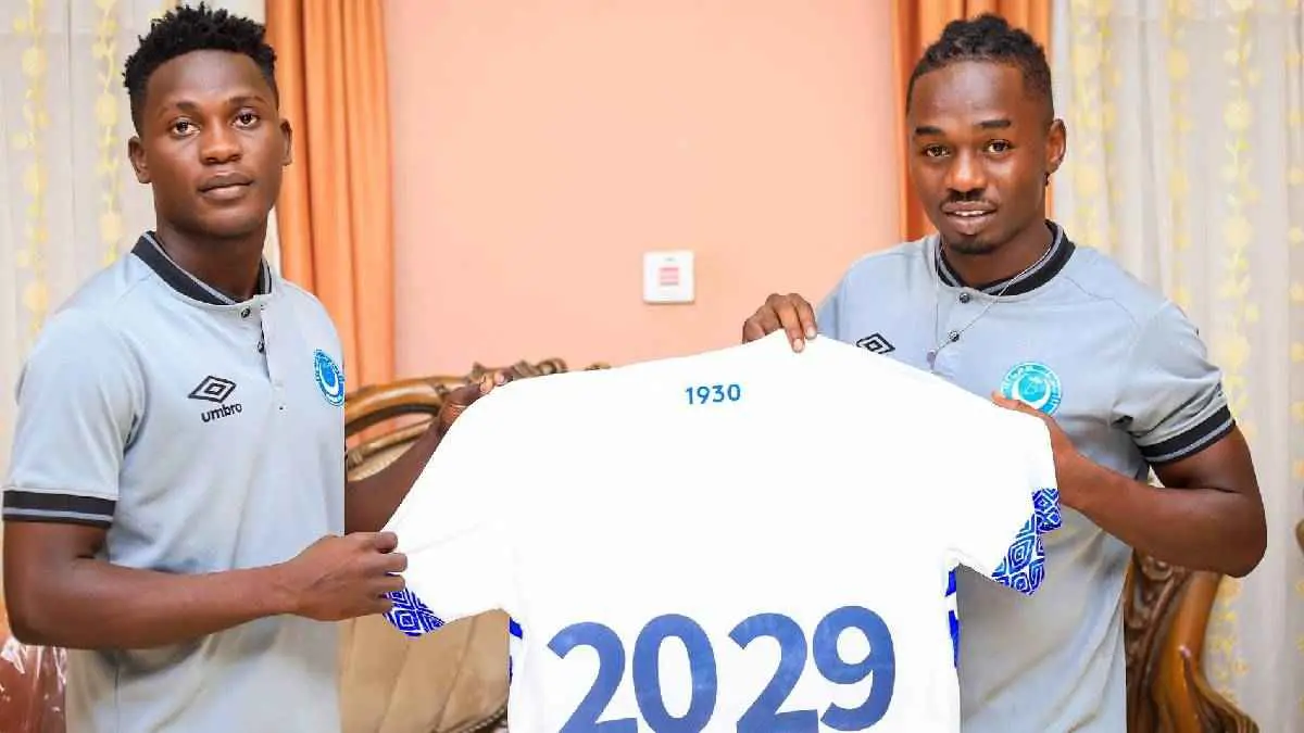 الهلال السوداني يجدد عقد "جان كلود"