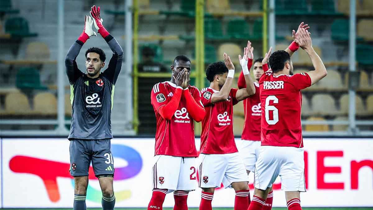 رفض إغراءات ياسين منصور.. نجم الأهلي المصري يوقع لنادٍ جديد 