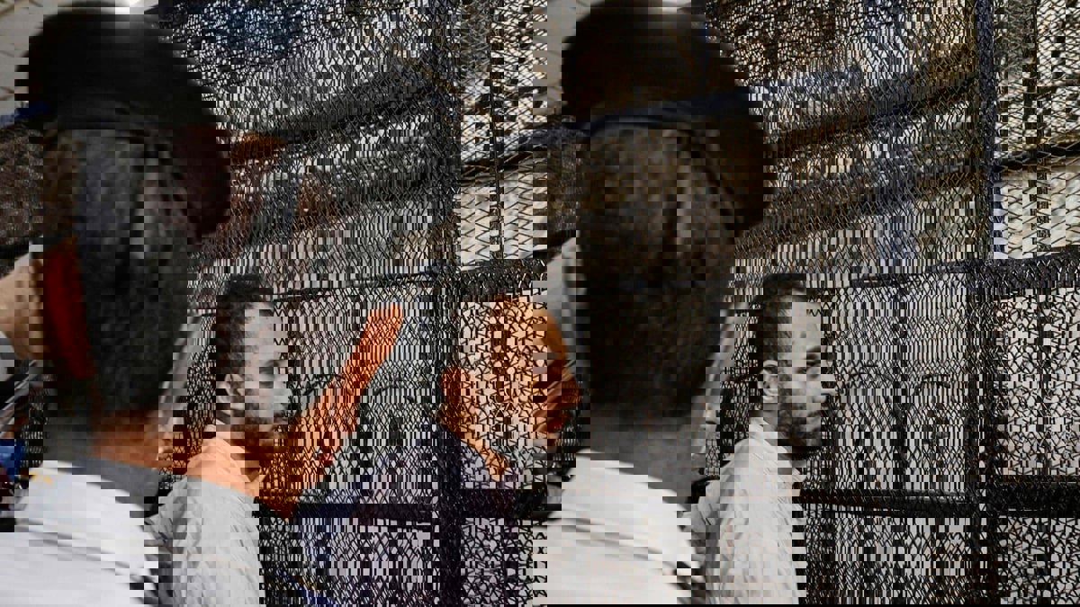 هل أعاد فريد الديب النظر في الدفاع عن قاتل نيرة أشرف؟