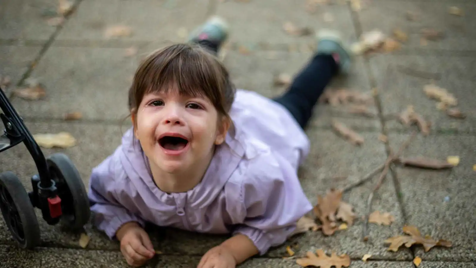 ترند "جيسيكا"..  حيلة بسيطة لإنهاء نوبات غضب الأطفال في ثوانٍ