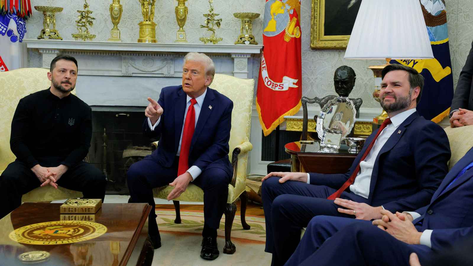 هل نصَب ترامب وفانس "فخاً" لزيلينسكي في البيت الأبيض؟