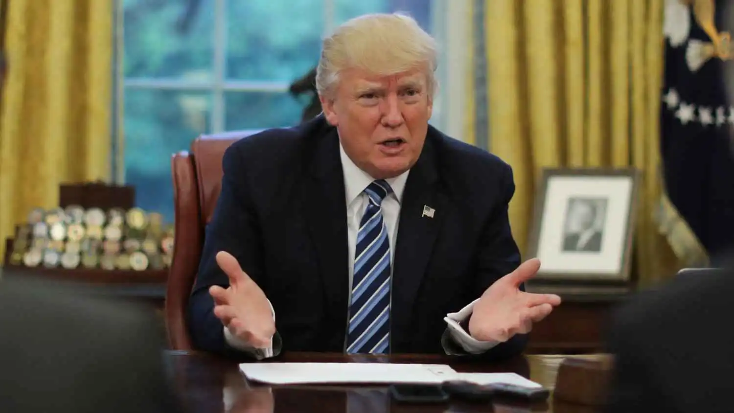 ترامب: التلاعب بمفاوضات أوكرانيا ينذر باندلاع حرب عالمية ثالثة