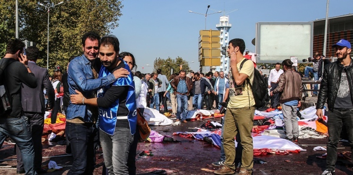 مقتل 7 ضباط في تفجير سيارة ملغومة بديار بكر التركية