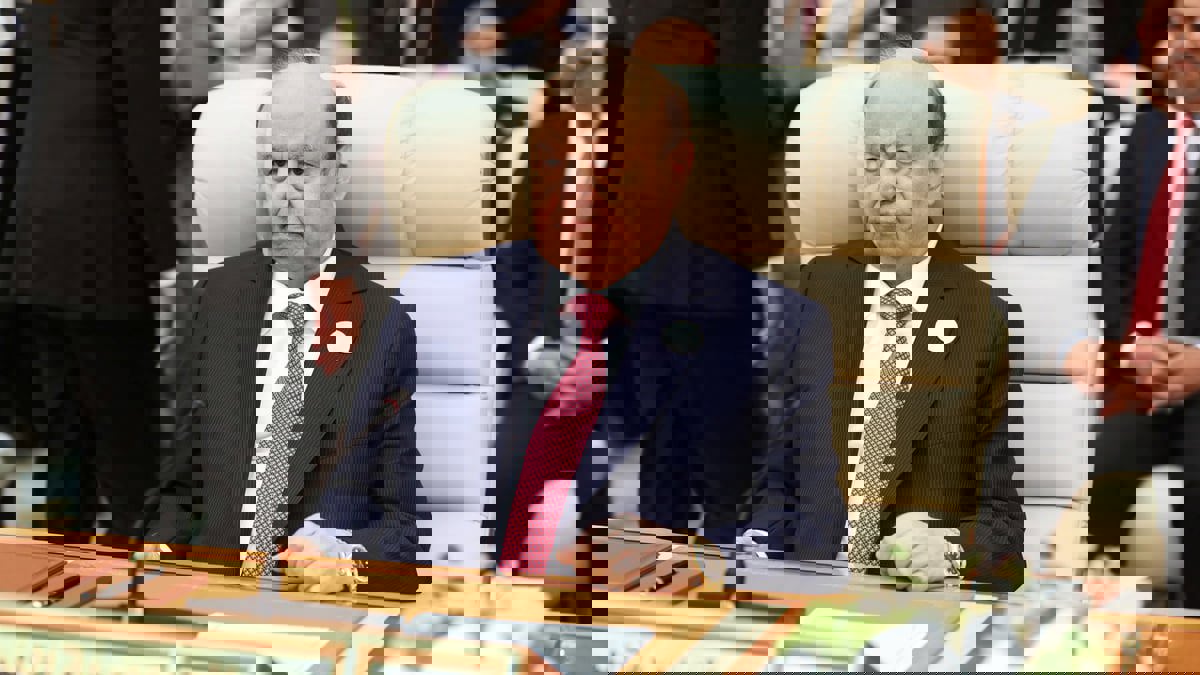 مع تصاعد الاحتجاجات.. الرئيس اليمني يطلب دعما سعوديا عاجلا لإنقاذ الاقتصاد