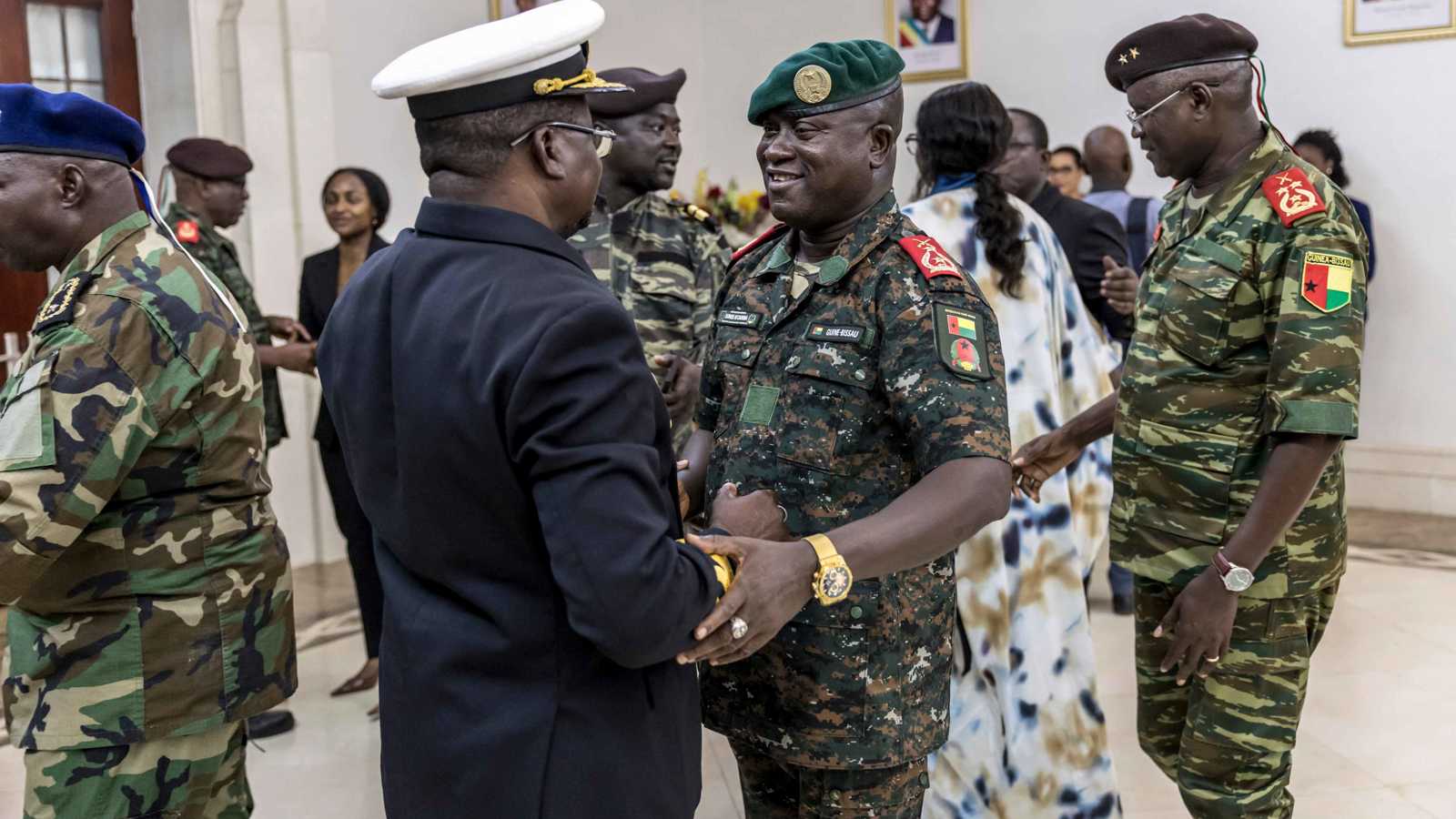 من غينيا إلى مدغشقر.. أفريقيا تتصدر مشهد الانقلابات العالمي بـ"أرقام صادمة"