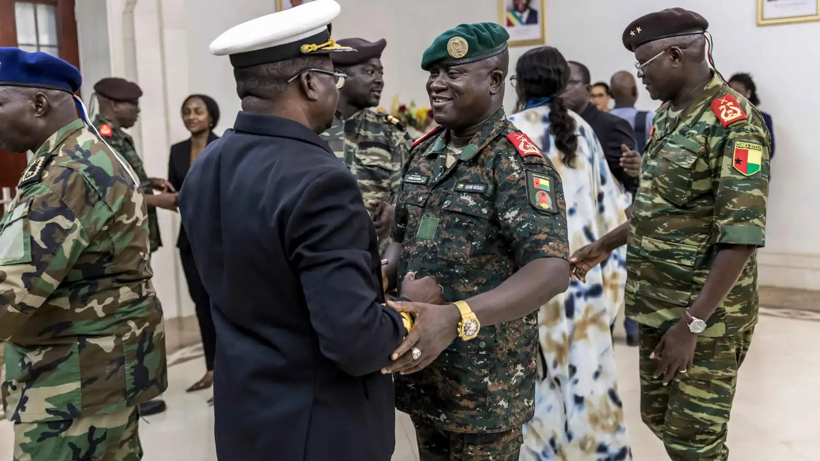 من غينيا إلى مدغشقر.. أفريقيا تتصدر مشهد الانقلابات العالمي بـ"أرقام صادمة"