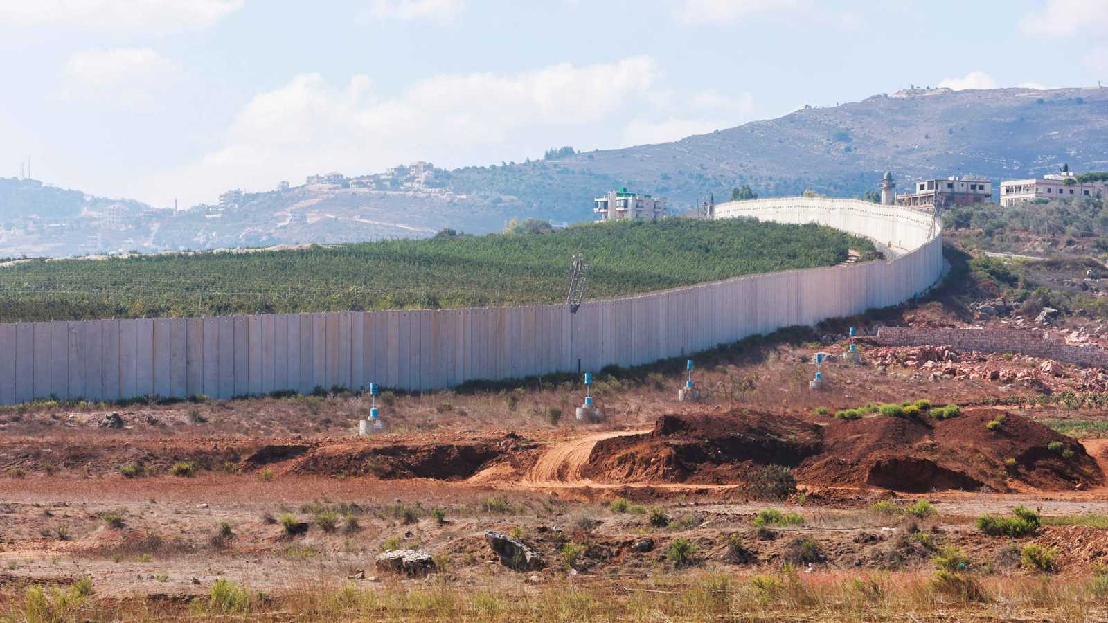 وسط تأييد رئاستي الدولة والحكومة.. 5 مؤشرات على انفتاح لبنان للتفاوض مع إسرائيل