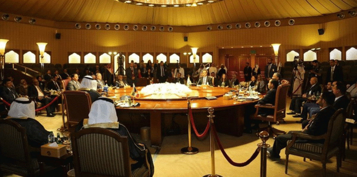 الحوثيون يدقّون المسمار الأخير في نعش مشاورات الكويت