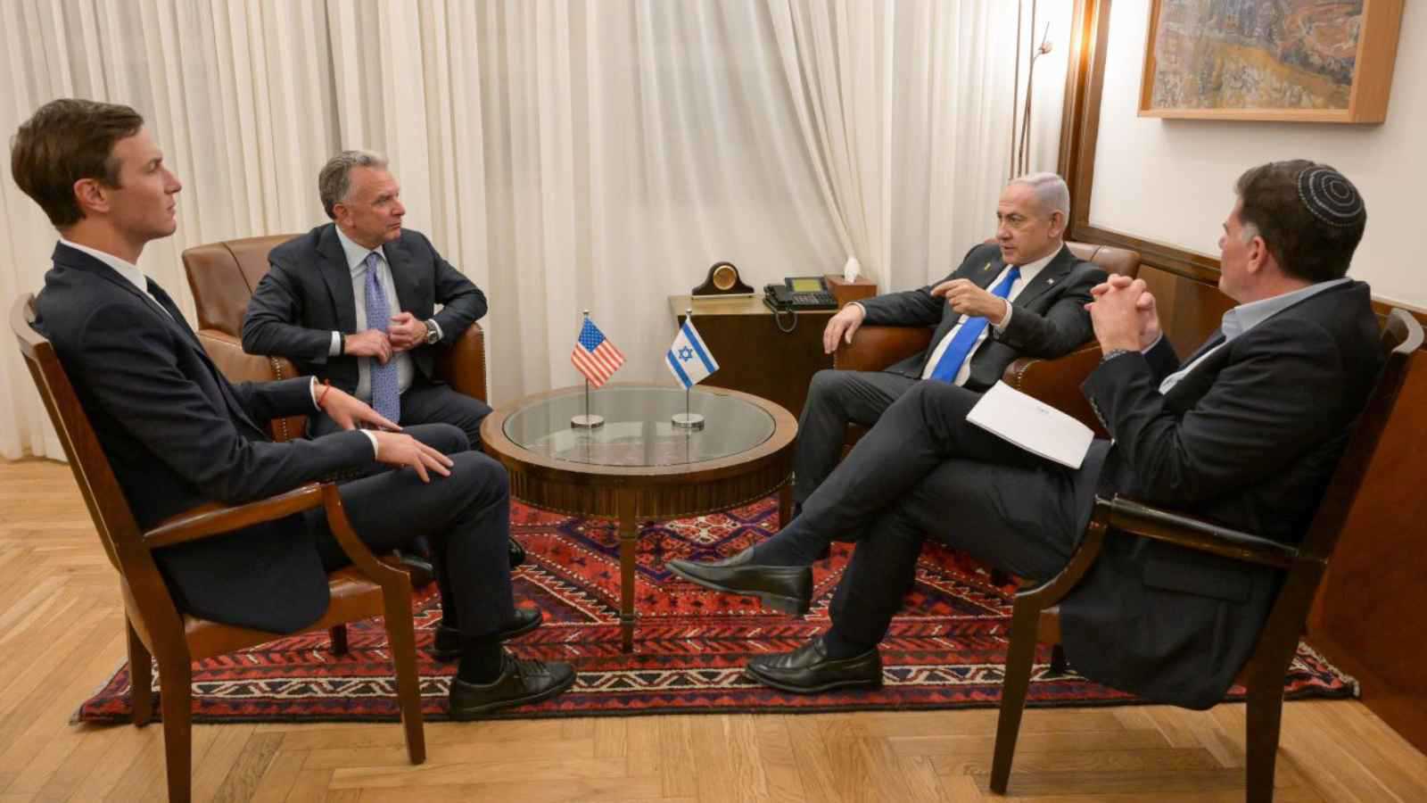 خلال اجتماع في تل أبيب.. واشنطن تفتح مجال العفو عن حماس بشرط