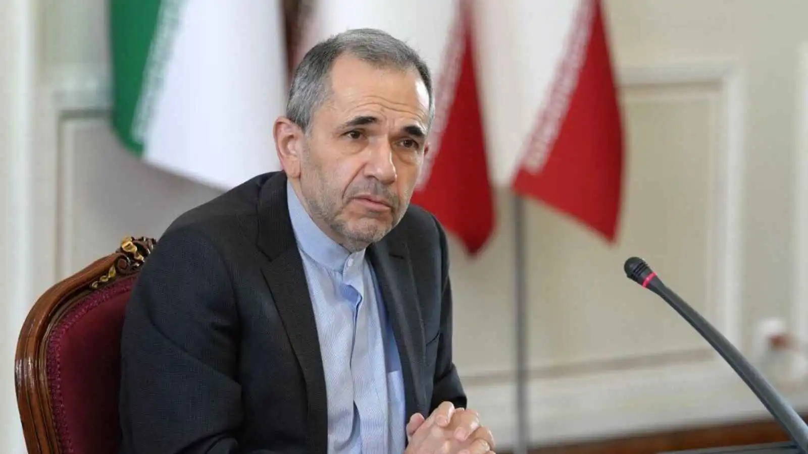 طهران: نسعى لاتفاق وأي ضربة أمريكية ستكون "مقامرة حقيقية"