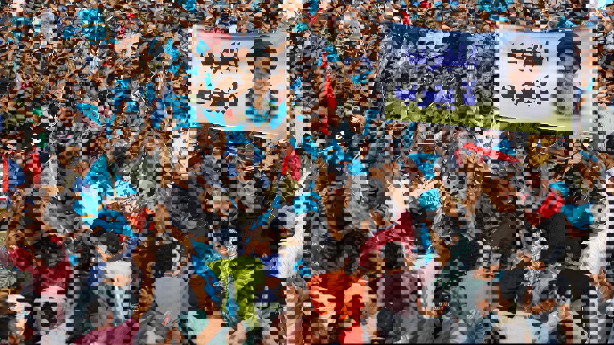 العراق.. السيستاني يطالب البرلمان بإعادة النظر في حكومة عبدالمهدي