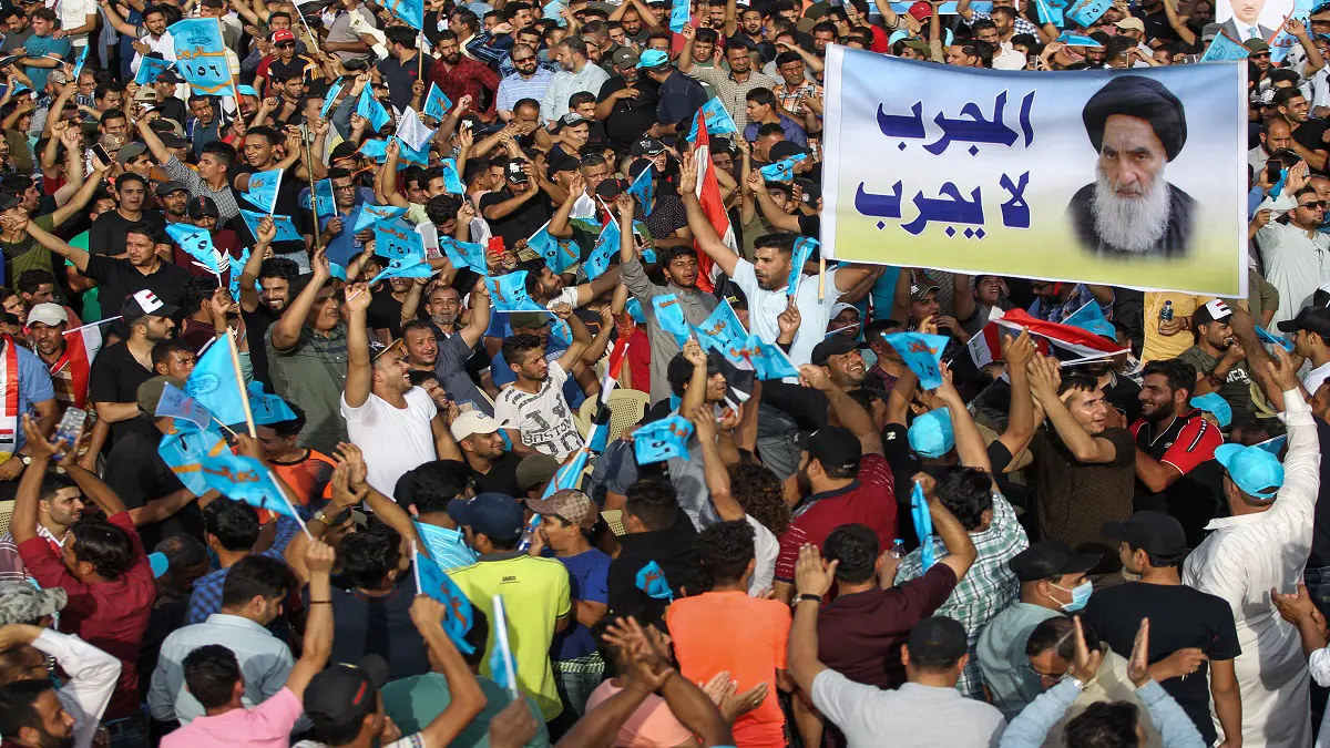 العراق.. السيستاني يطالب البرلمان بإعادة النظر في حكومة عبدالمهدي