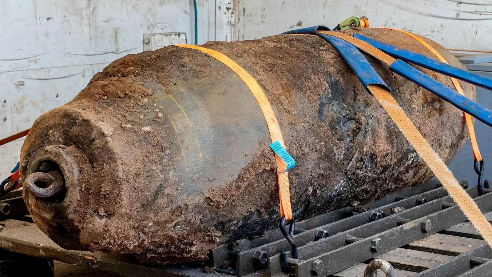 بوزن 10 أطنان.. قنبلة من الحرب العالمية الثانية تثير الرعب في ألمانيا