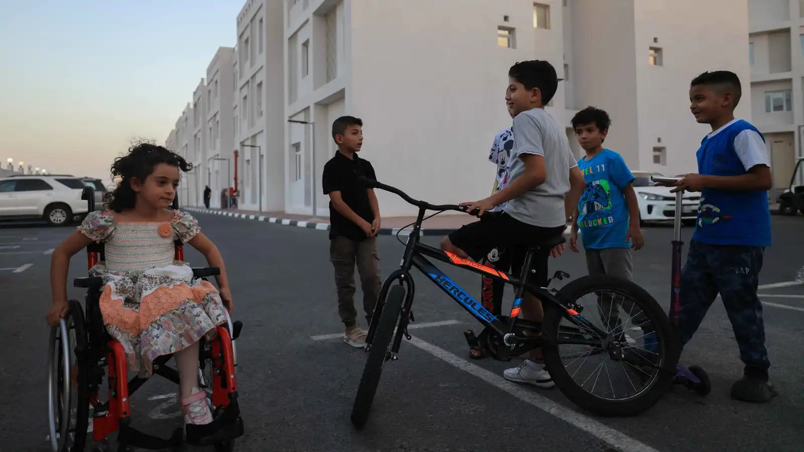 تقرير: غزة تسجل أعلى معدل لبتر أطراف الأطفال في العالم