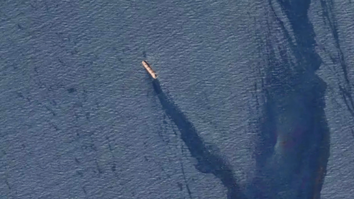 بعد "روبيمار" و"كونفيدنس".. كيف تطورت هجمات الحوثيين؟