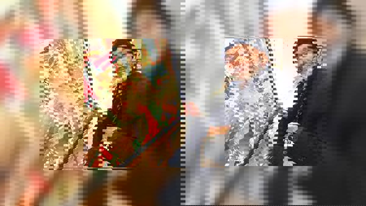 معرض "رحلة الروح" للفنان التشكيلي التونسي حمادي بن سعد.. سفر فني إلى العصور الغابرة