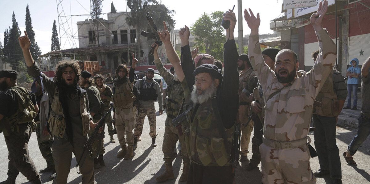 جماعات معارضة تتوقع مغادرة المتشددين المنطقة منزوعة السلاح في إدلب السورية