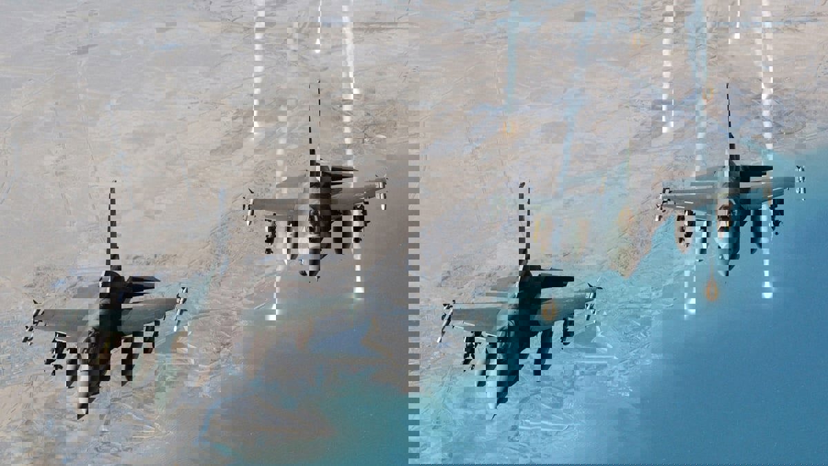 التحالف ينفذ ضربات جوية دقيقة لتدمير قدرات الميليشيا الحوثية في الحديدة