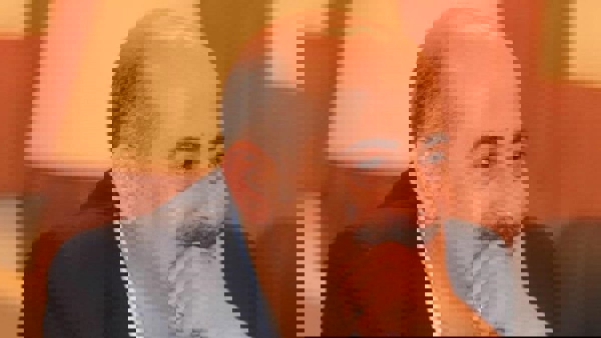 من هو وليد عرفات الذي أطاح بفرج عامر في انتخابات سموحة؟