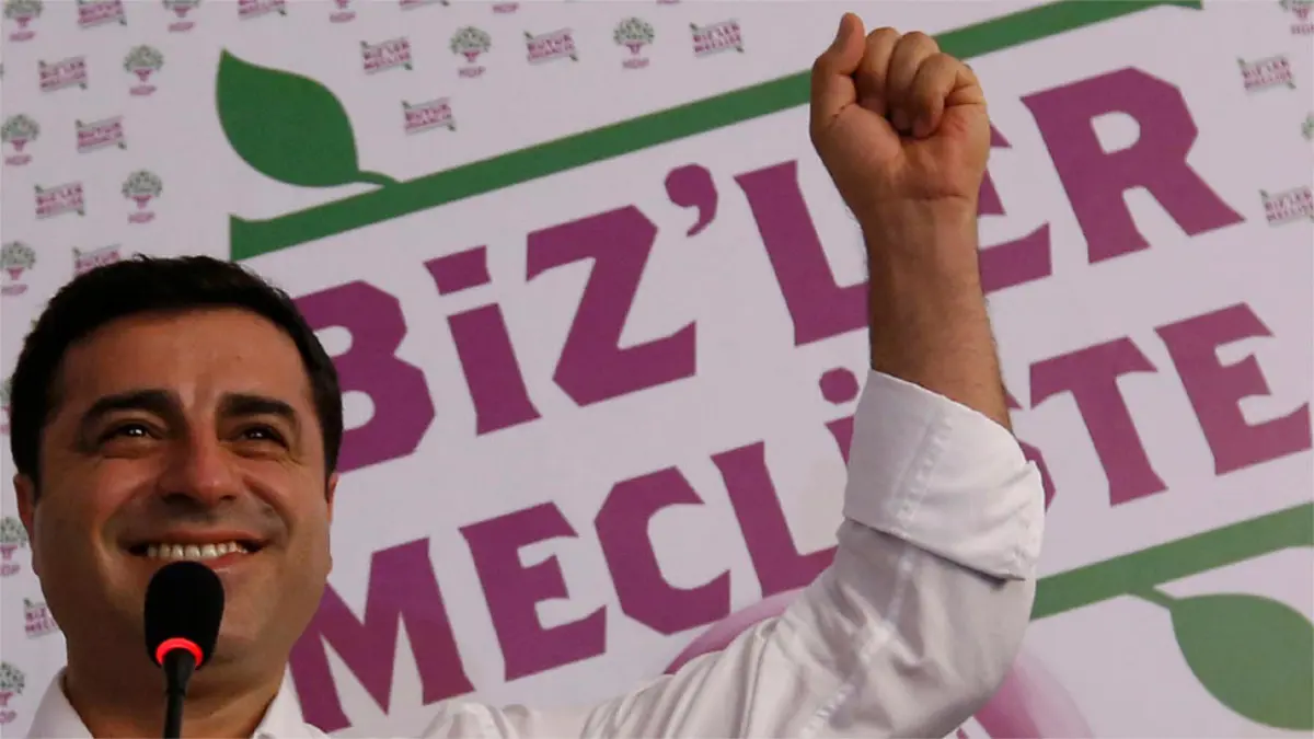 بعد تعيين وكلاء لـ24 من بلدياته.. حزب الشعوب الديمقراطي يدرس الانسحاب من إدارة البلديات التركية