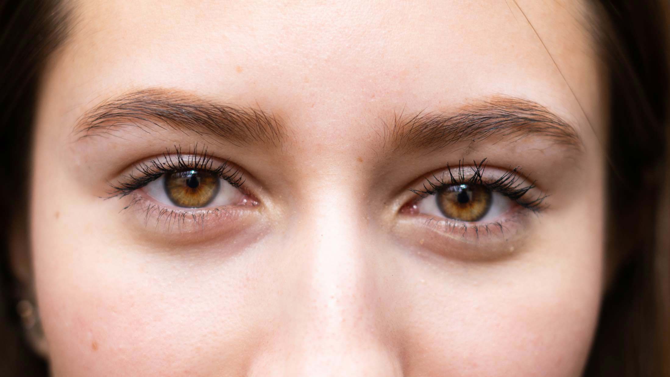 أحدها خطير.. شكل حواجبك يكشف عن 5 مؤشرات صحية