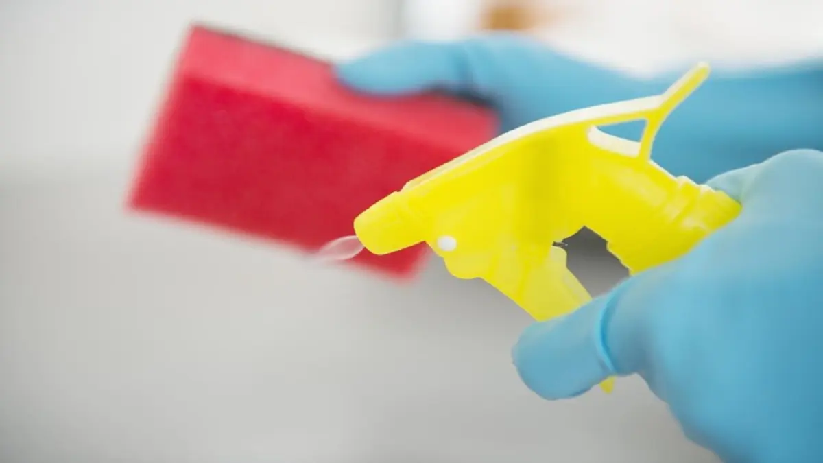 استخدام "الكلور" في زمن كورونا.. احتياطات يجب أن تكون على دراية بها