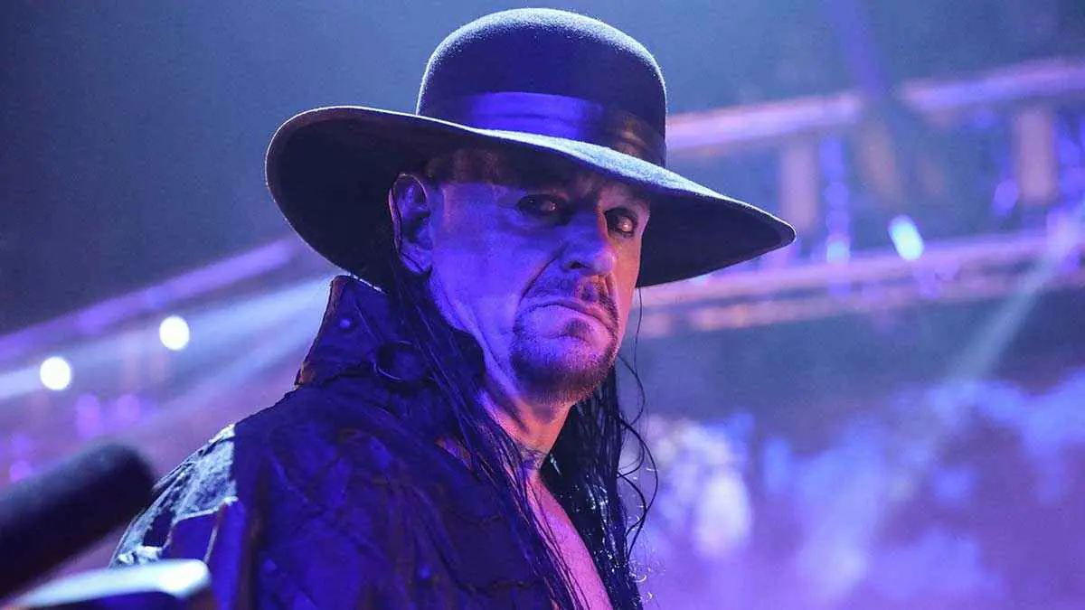 أسطورة WWE "أندرتيكر" يكشف تفاصيل خضوعه لجراحة طارئة في القلب