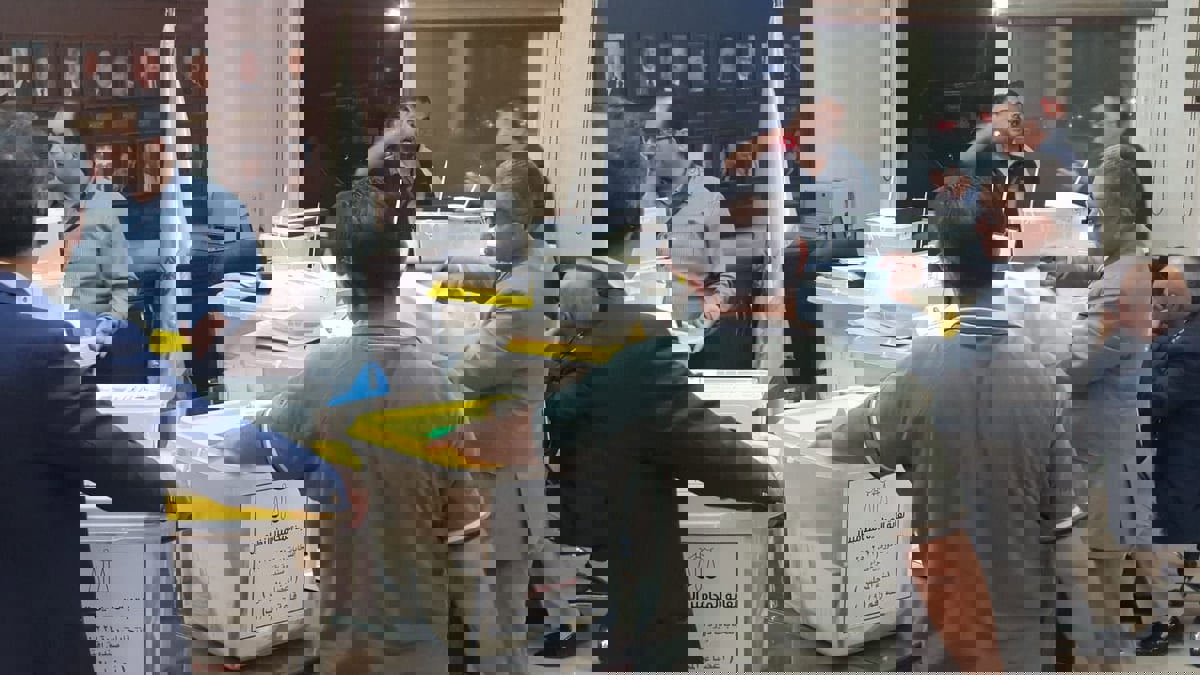 محامو تونس يختارون "قيادة جديدة" وسط "صراع سياسي ساخن"