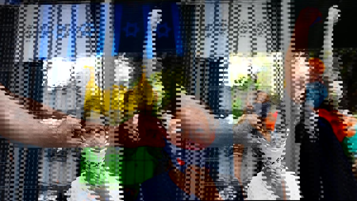 إسرائيل تسمح بدخول جميع السائحين بغض النظر عن حالة التطعيم ضد كورونا