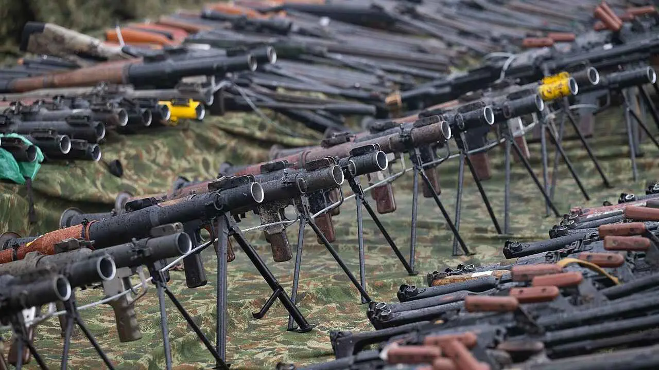 معاريف: حزب الله خسر 80% من أسلحته