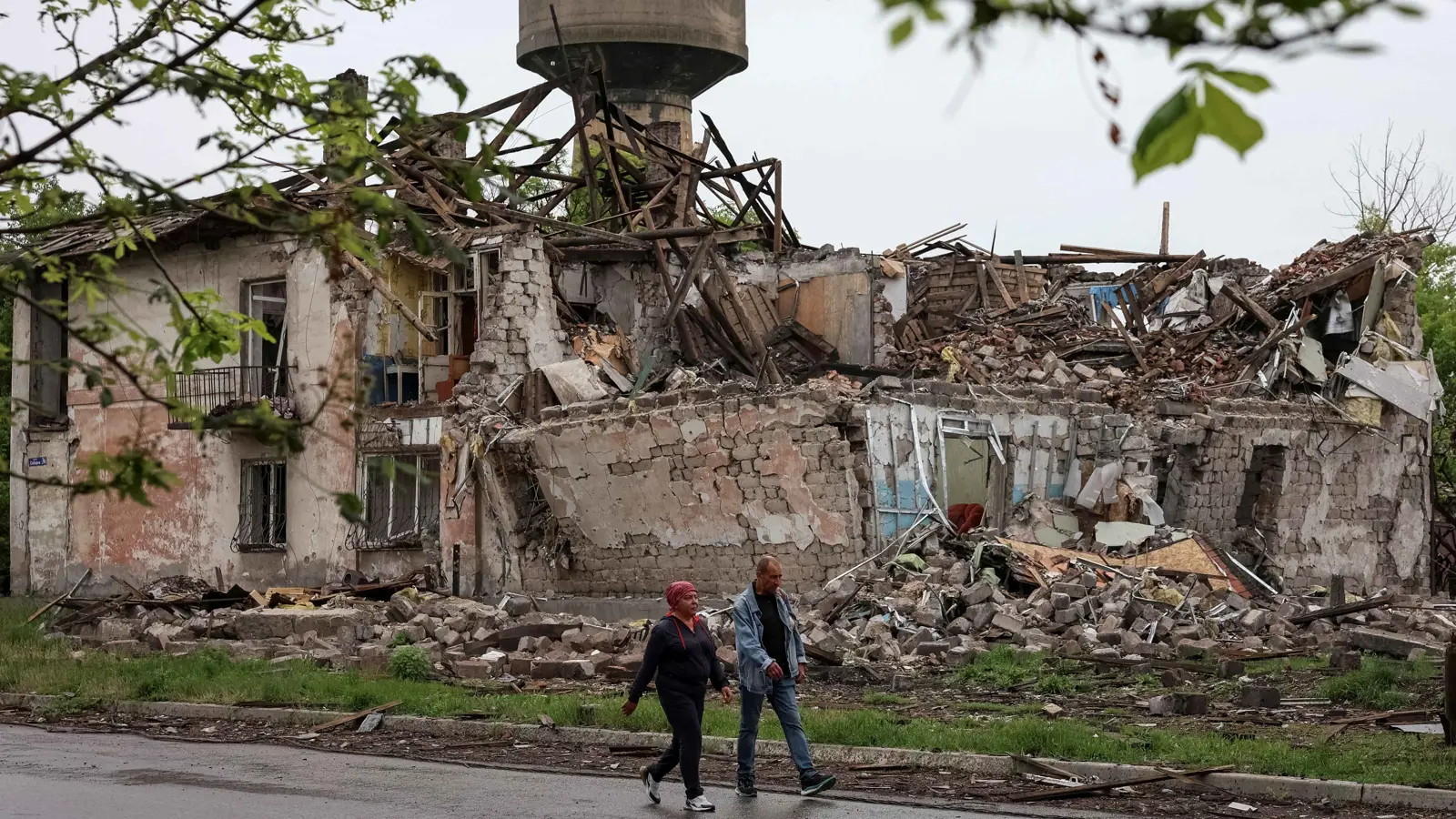 ضربات في العمق الروسي.. هل تغيرت "قواعد اللعبة" بعد عملية جسر القرم؟