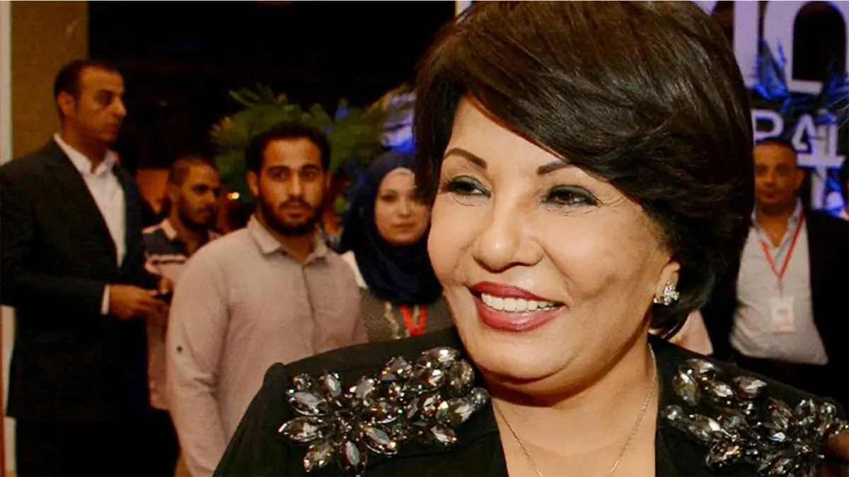 فردوس عبدالحميد تشتكي من التنمر بسبب "الضاحك الباكي"