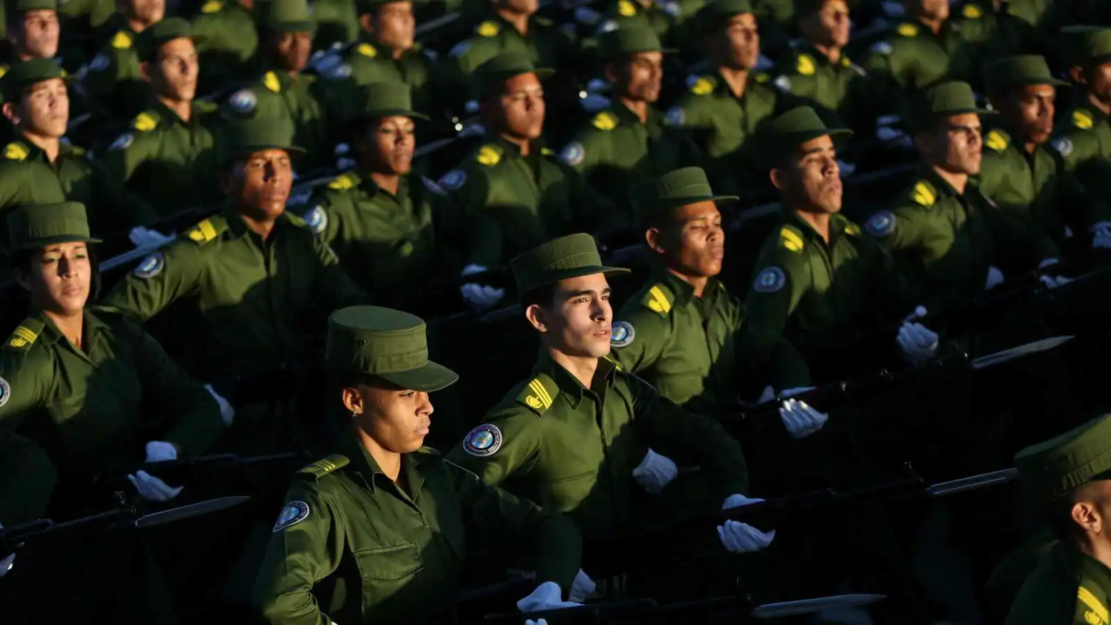 وسط تصاعد التوتر مع أمريكا.. كوبا ترفع مستوى جاهزيتها للحرب